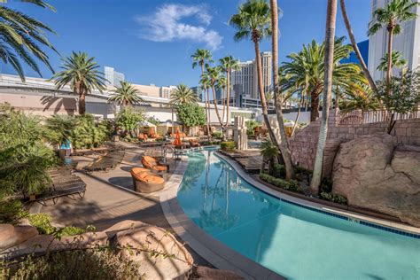 mgm grand lv rooms|cheapest mgm grand rates.